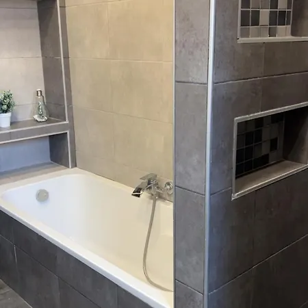 Agreable Avec Piscine Privee Dans Βίλα Pont-Saint-Esprit