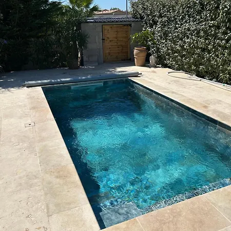 Agreable Avec Piscine Privee Dans *