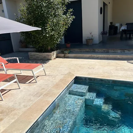Agreable Avec Piscine Privee Dans * Pont-Saint-Esprit